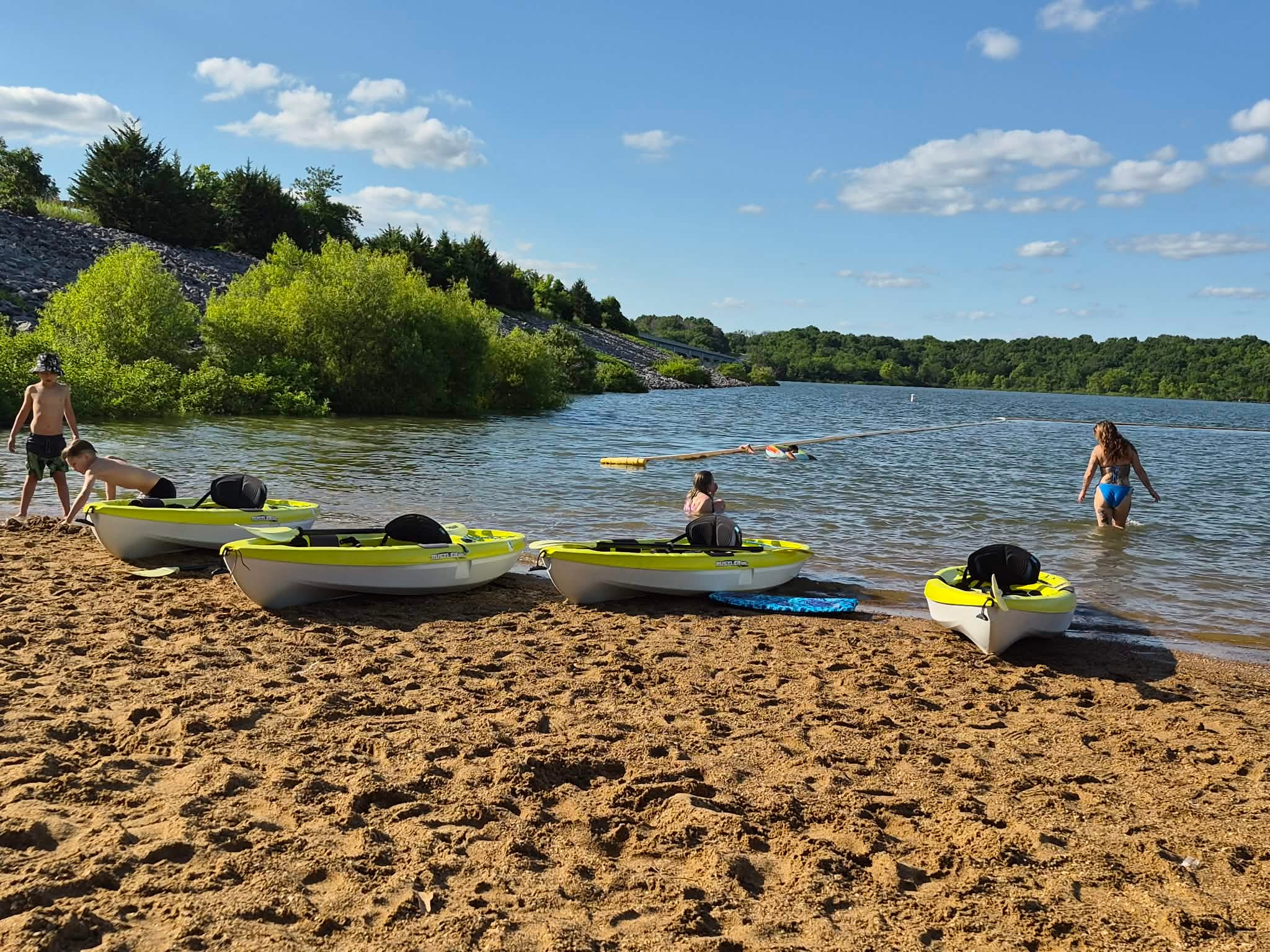 6-kayak trailer ready for rental